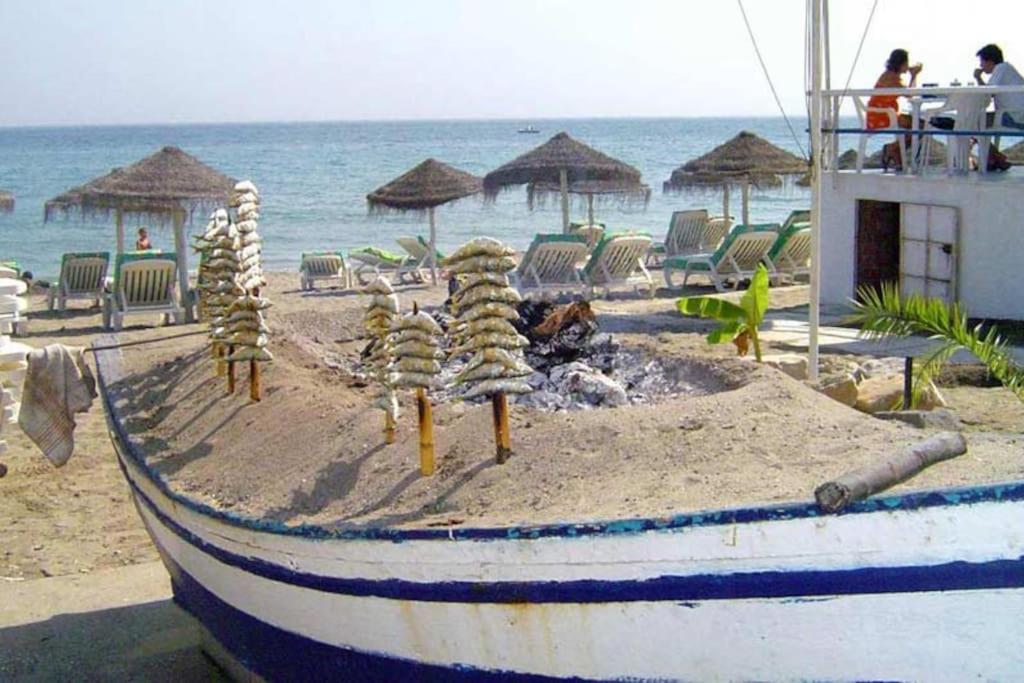 Apartment In Pedregalejo Near The Beach! - Tcm Малага Екстериор снимка